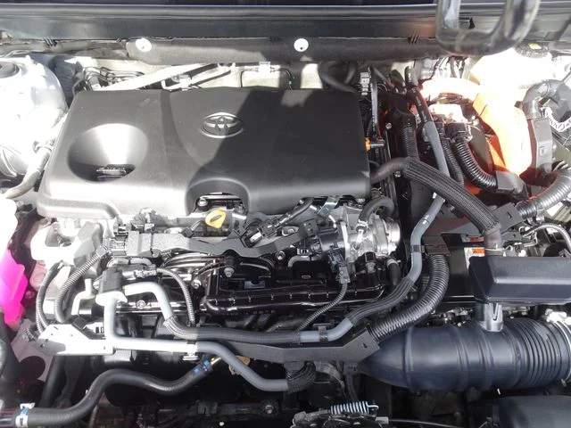 Used 2024 Ice Toyota XLE image 13