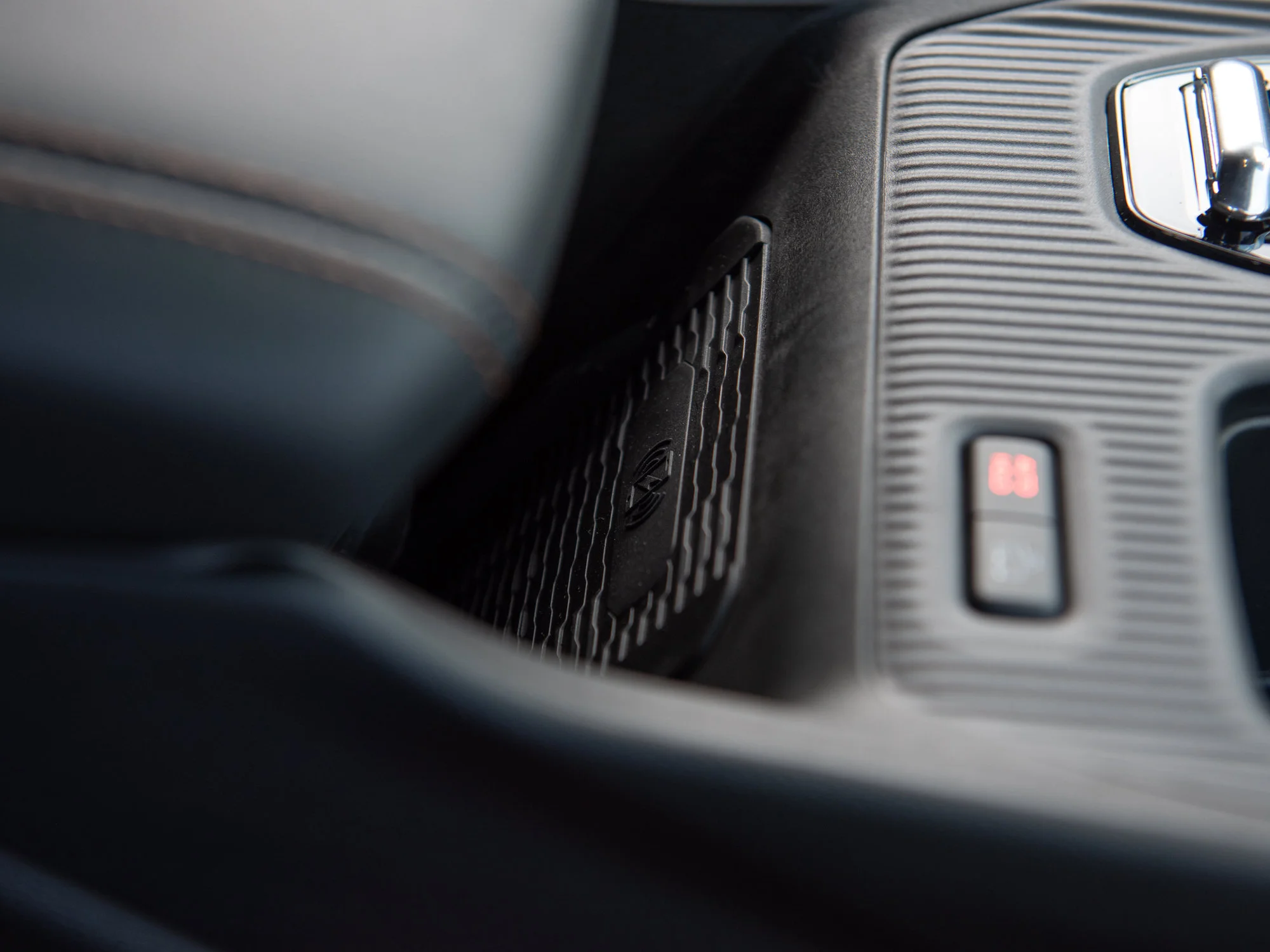 New 2026 Black Jeep Limited * Hybrid image 23