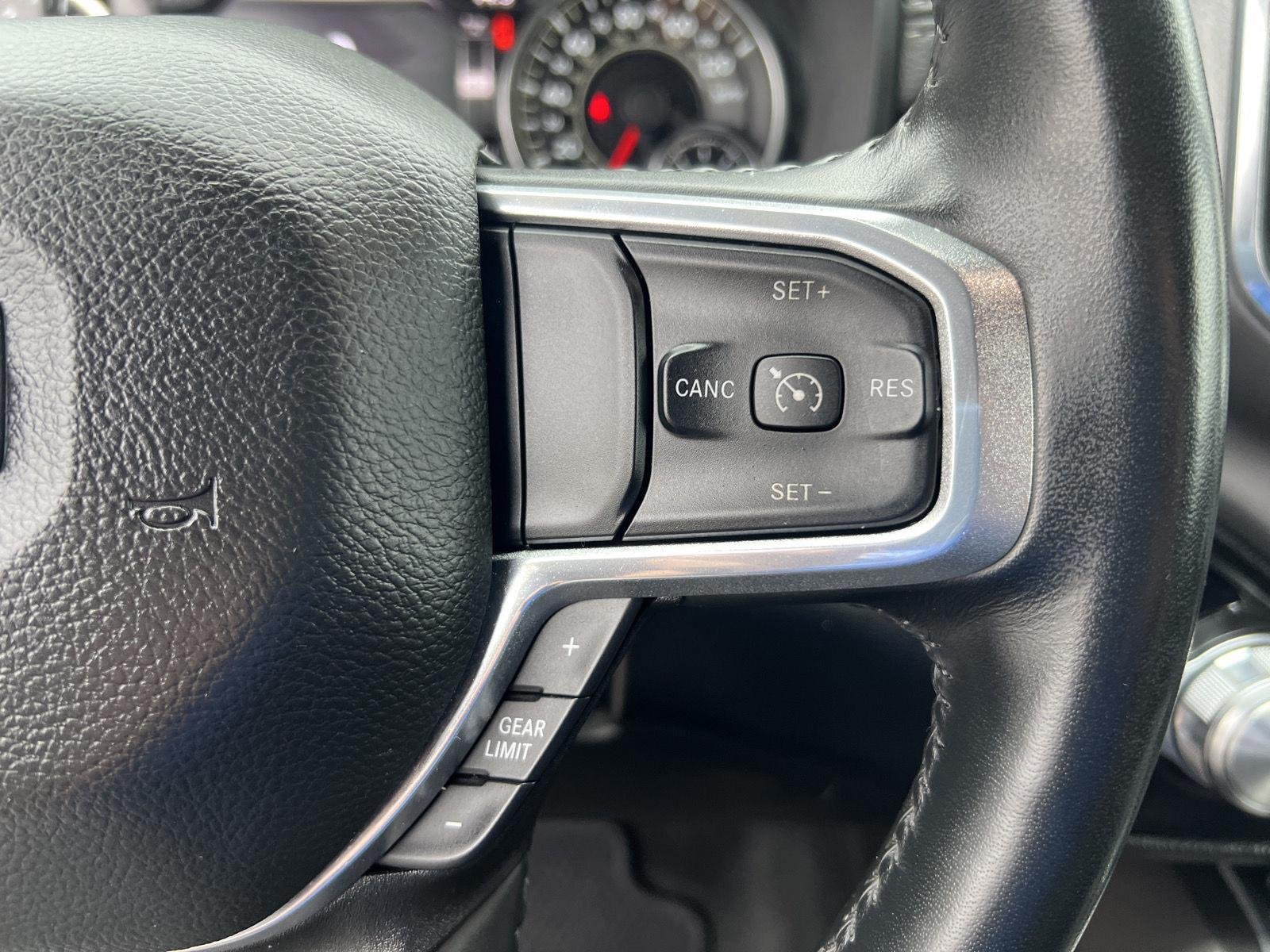 Used 2022 Silver Ram Laramie image 23