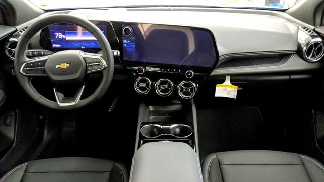 2024 Chevrolet Blazer EV LT - Photo 20