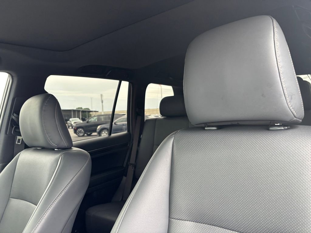 Used 2023 Black Lexus 460 image 13