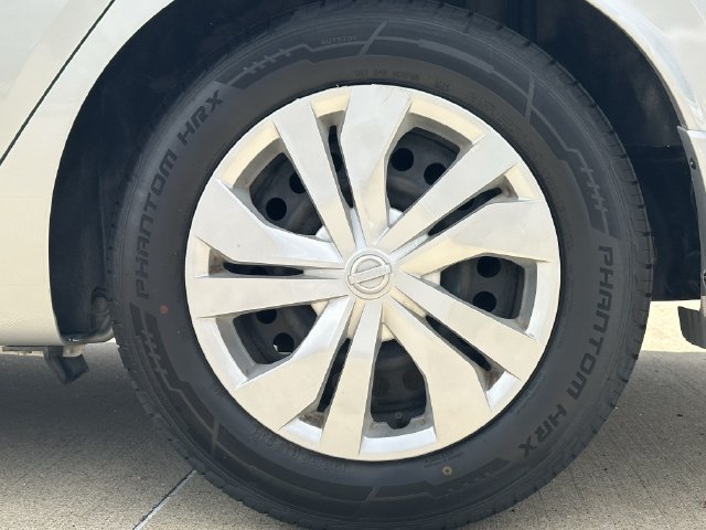 Used 2024 Silver Nissan 1.6 S image 8