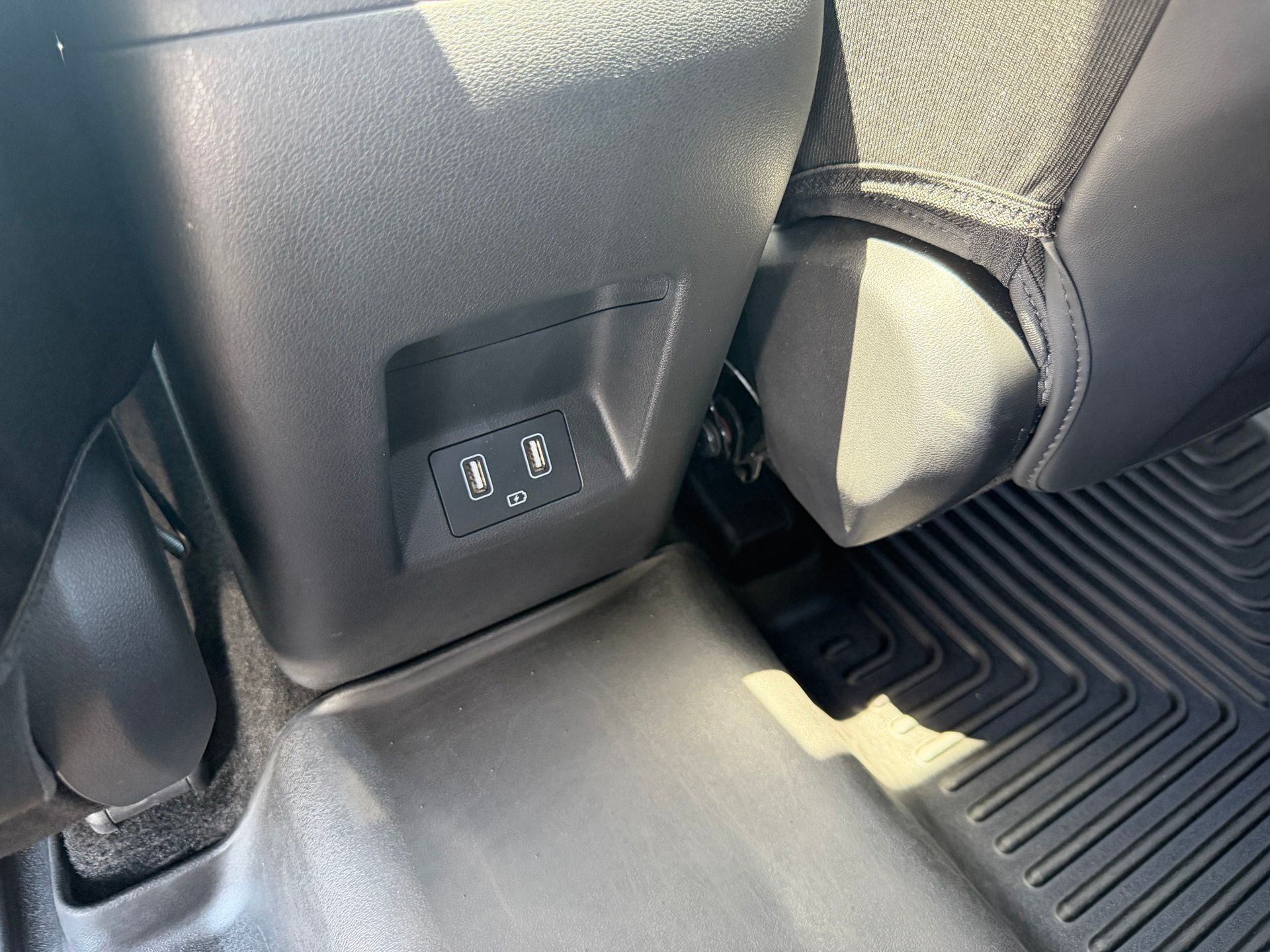 Certified Used 2022 Gray Hyundai SEL image 35