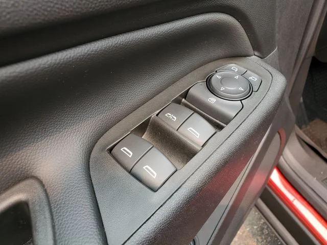 Used 2022 Red Chevrolet LT image 17