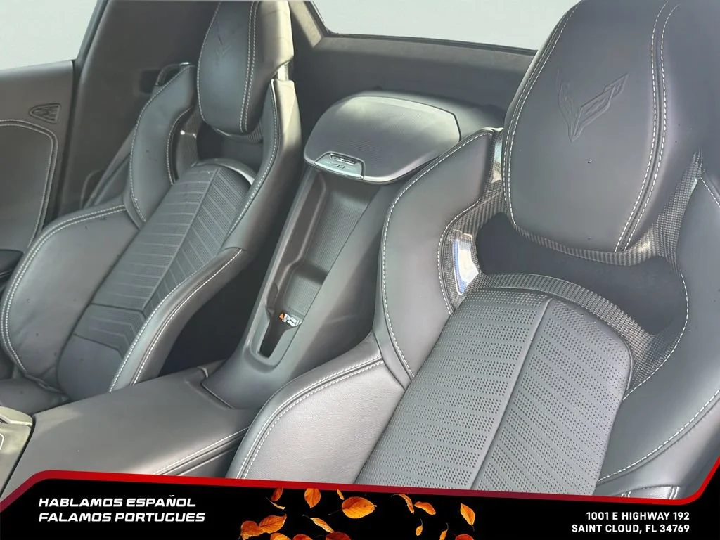 Used 2023 ARCTIC WHITE Chevrolet 3LT image 21