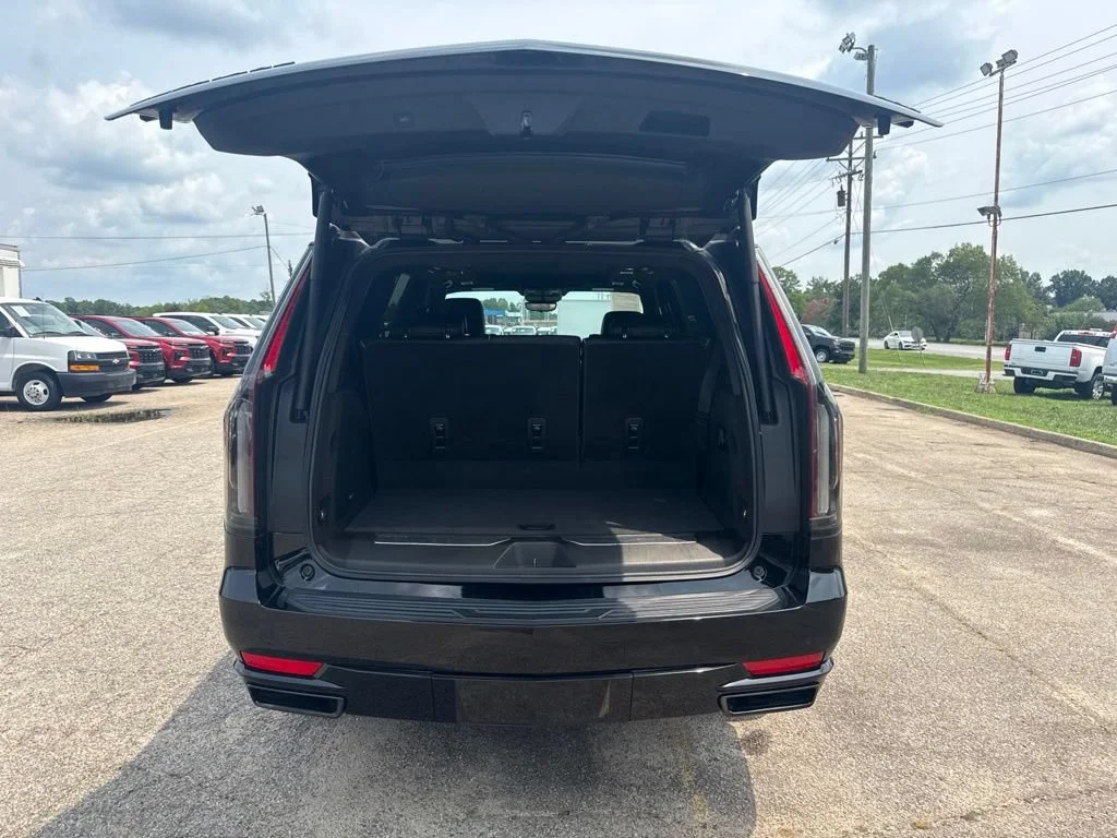 Used 2023 Black Raven Cadillac Sport image 32