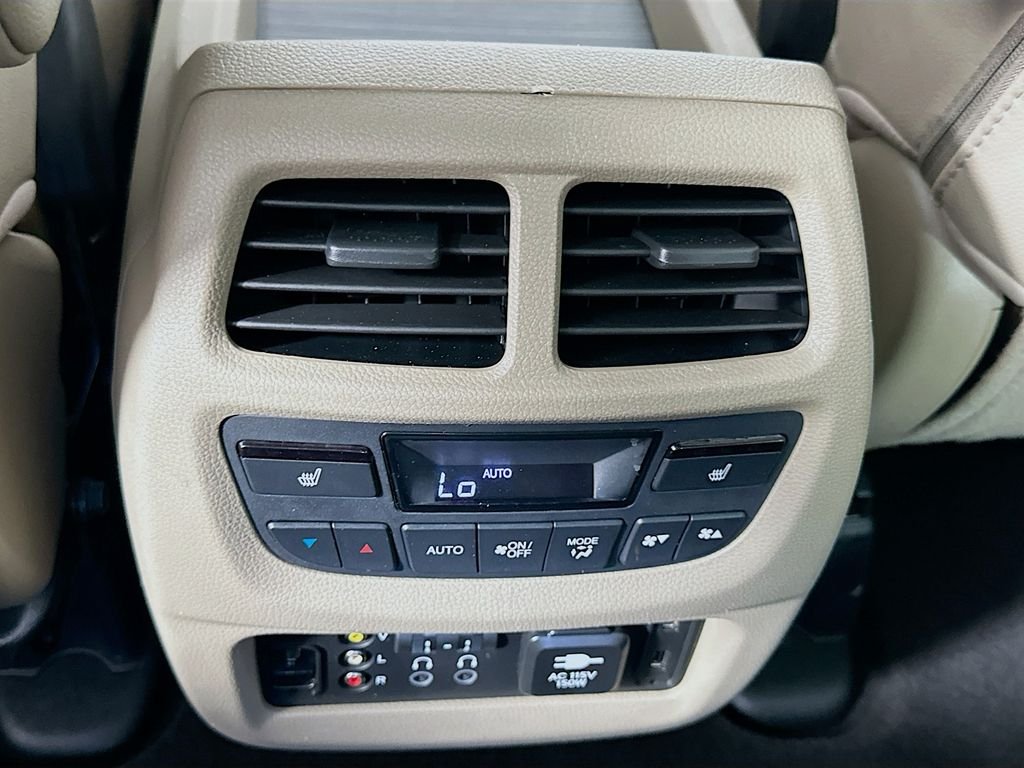 2016 Honda Pilot Elite - Photo 26