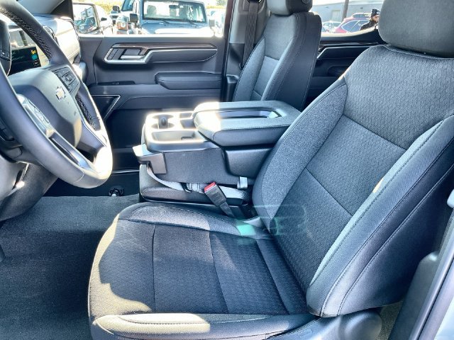 2026 Chevrolet Silverado 1500 LT - Photo 15