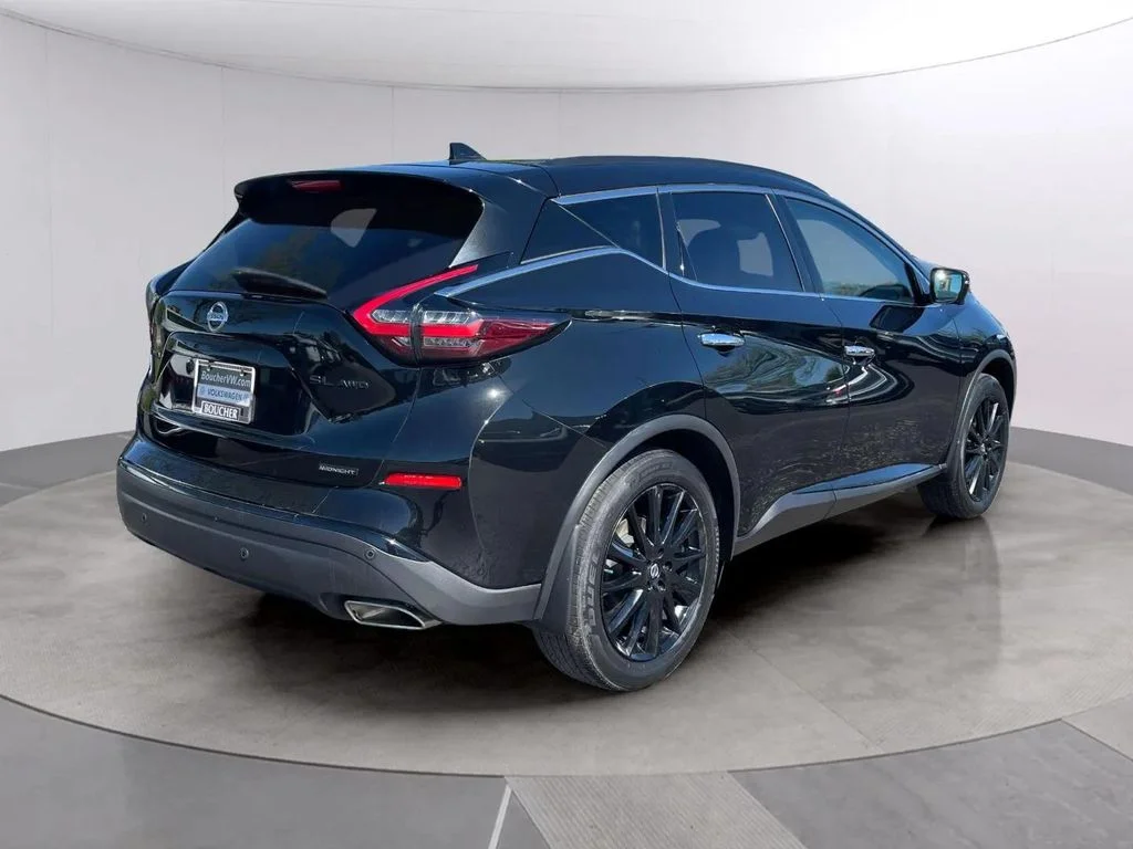 Used 2021 Magnetic Black Pearl Nissan SL image 5