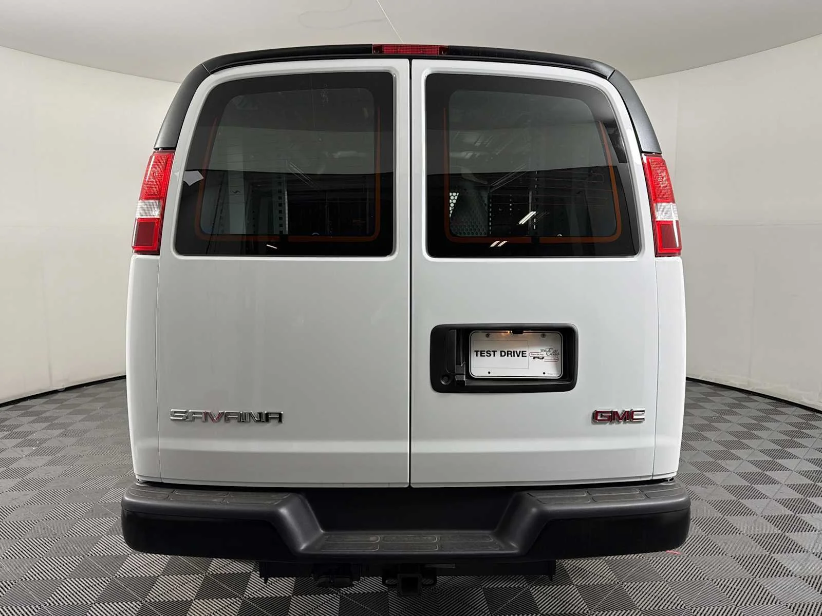 2025 GMC Savana Cargo Work Van - Photo 6