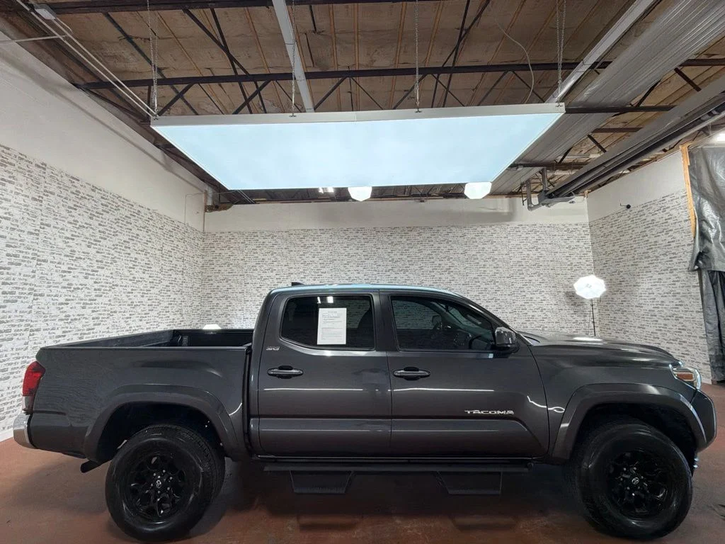 Used 2021 Magnetic Gray Metallic Toyota SR5 image 8