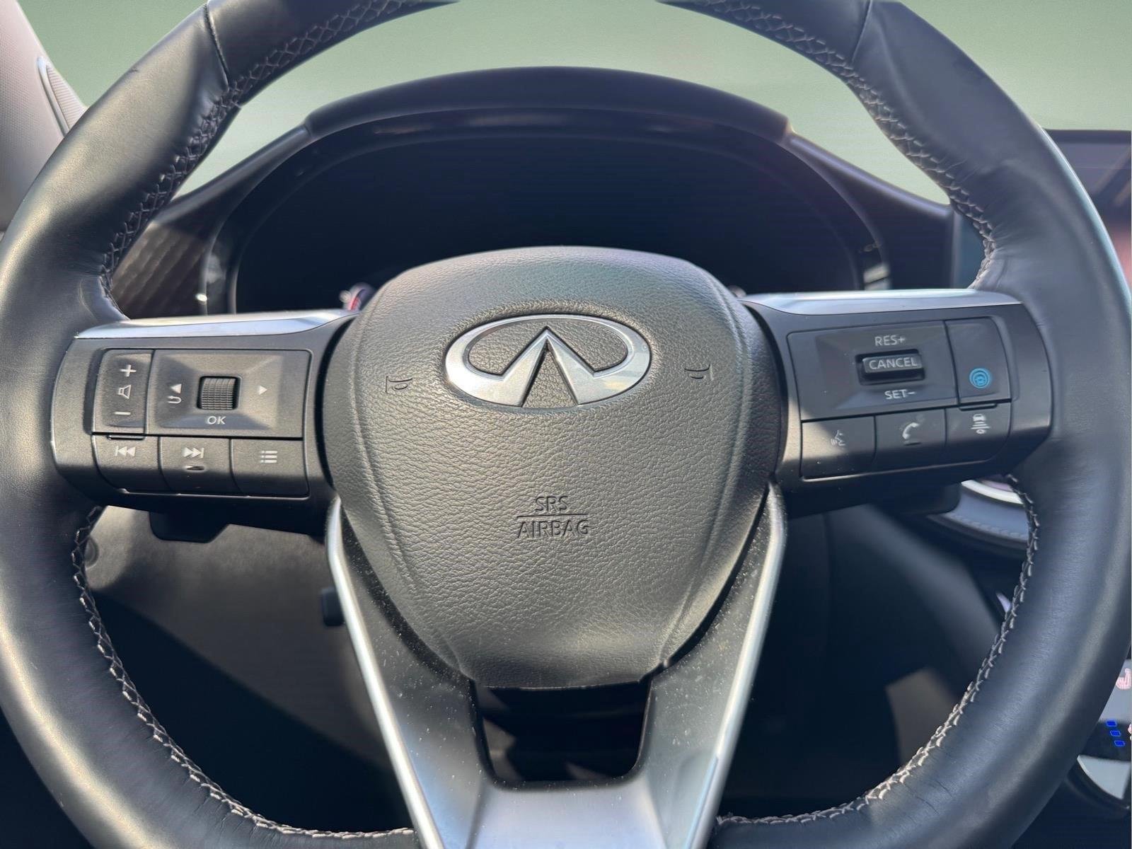 Used 2024 Majestic White INFINITI SENSORY image 22