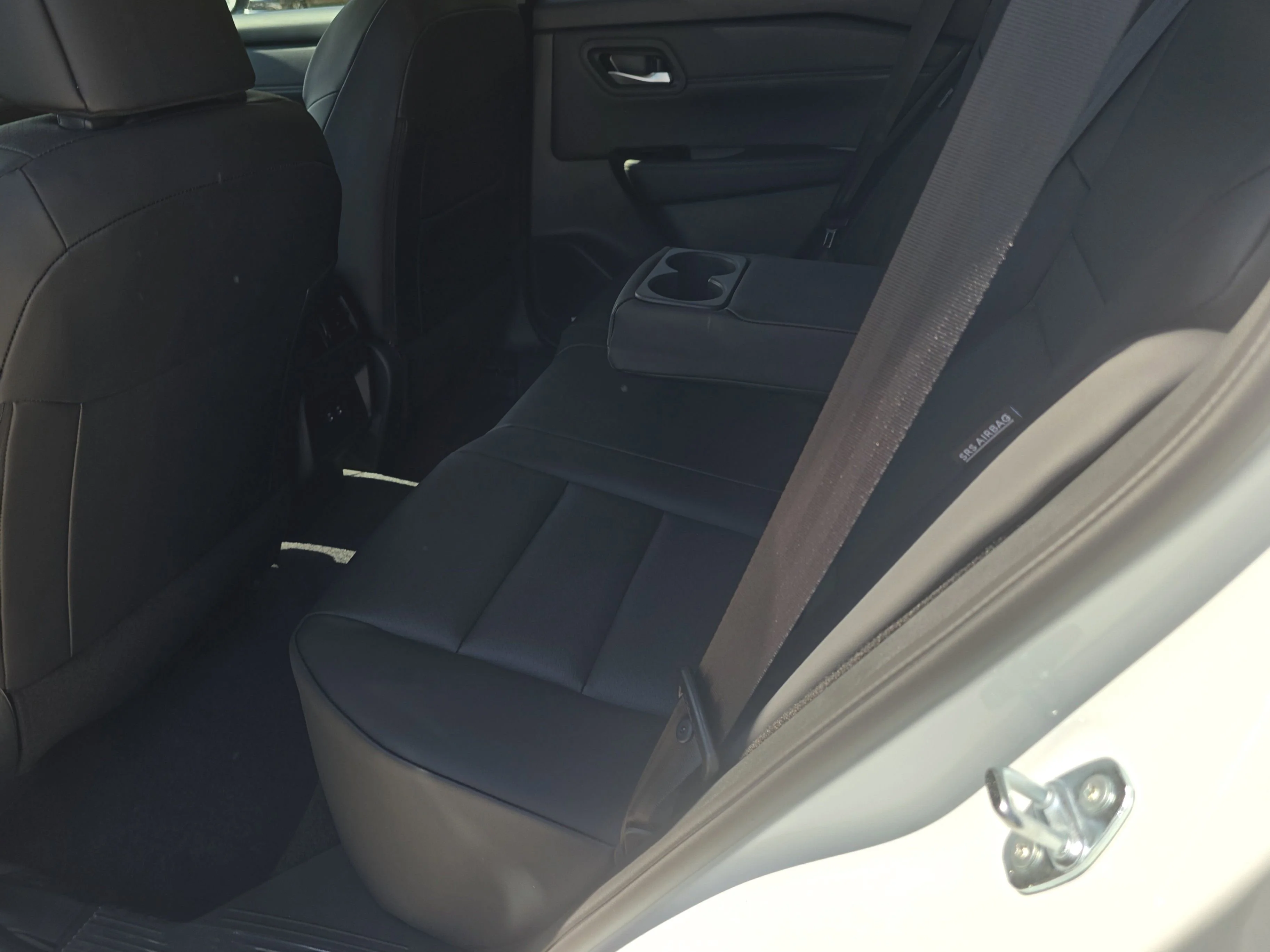 New 2026 Everest White Pearl Tricoat Nissan Dark Armor image 17