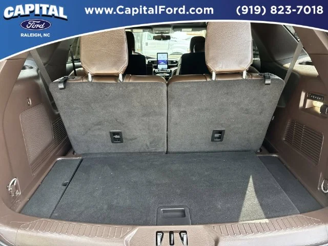 Used 2023 White Ford King Ranch image 16
