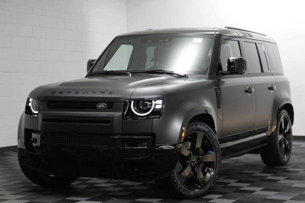 2026 Land Rover Defender 110 X-Dynamic SE P400's photo