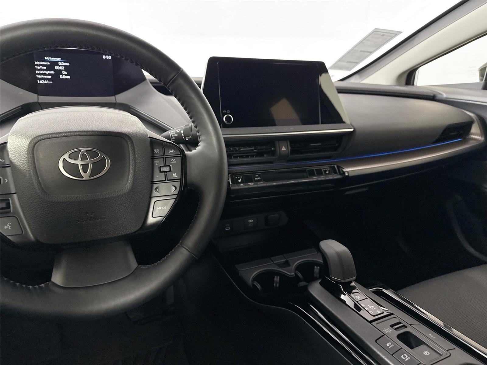 Certified Used 2025 Cutting Edge Toyota XLE image 32