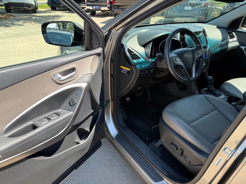 Used 2014 Mineral Gray Hyundai 2.0T image 10