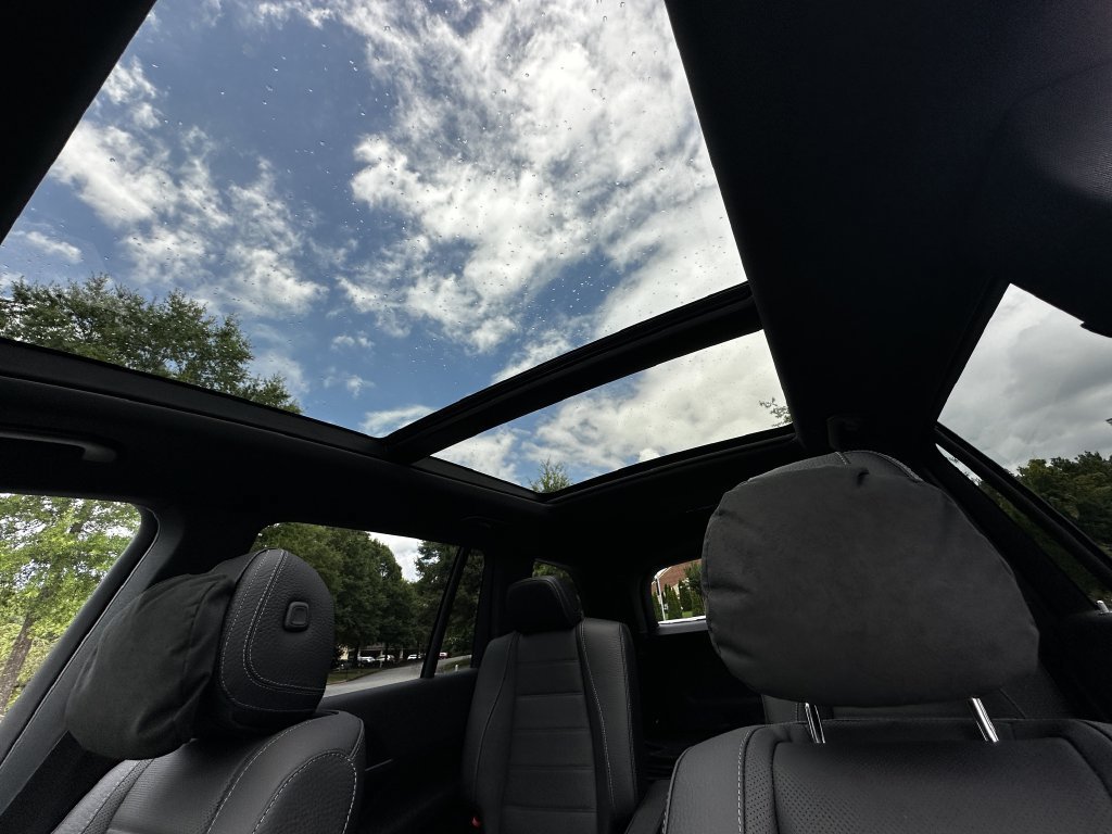 New 2026 MANUFAKTUR Silicon Grey Mercedes-Benz GLS 450 image 72