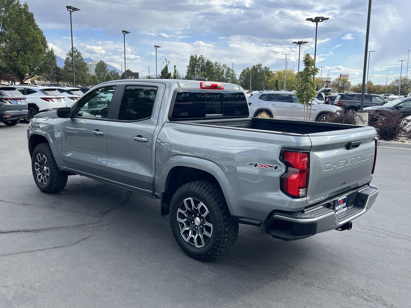 2024 Chevrolet Colorado LT - Photo 16