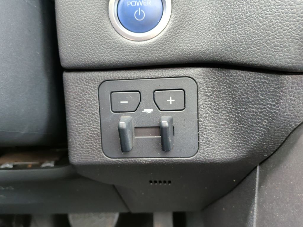 Certified Used 2024 Gray Toyota Limited image 30
