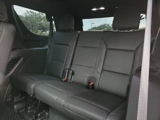 Used 2023 Black Chevrolet High Country image 26