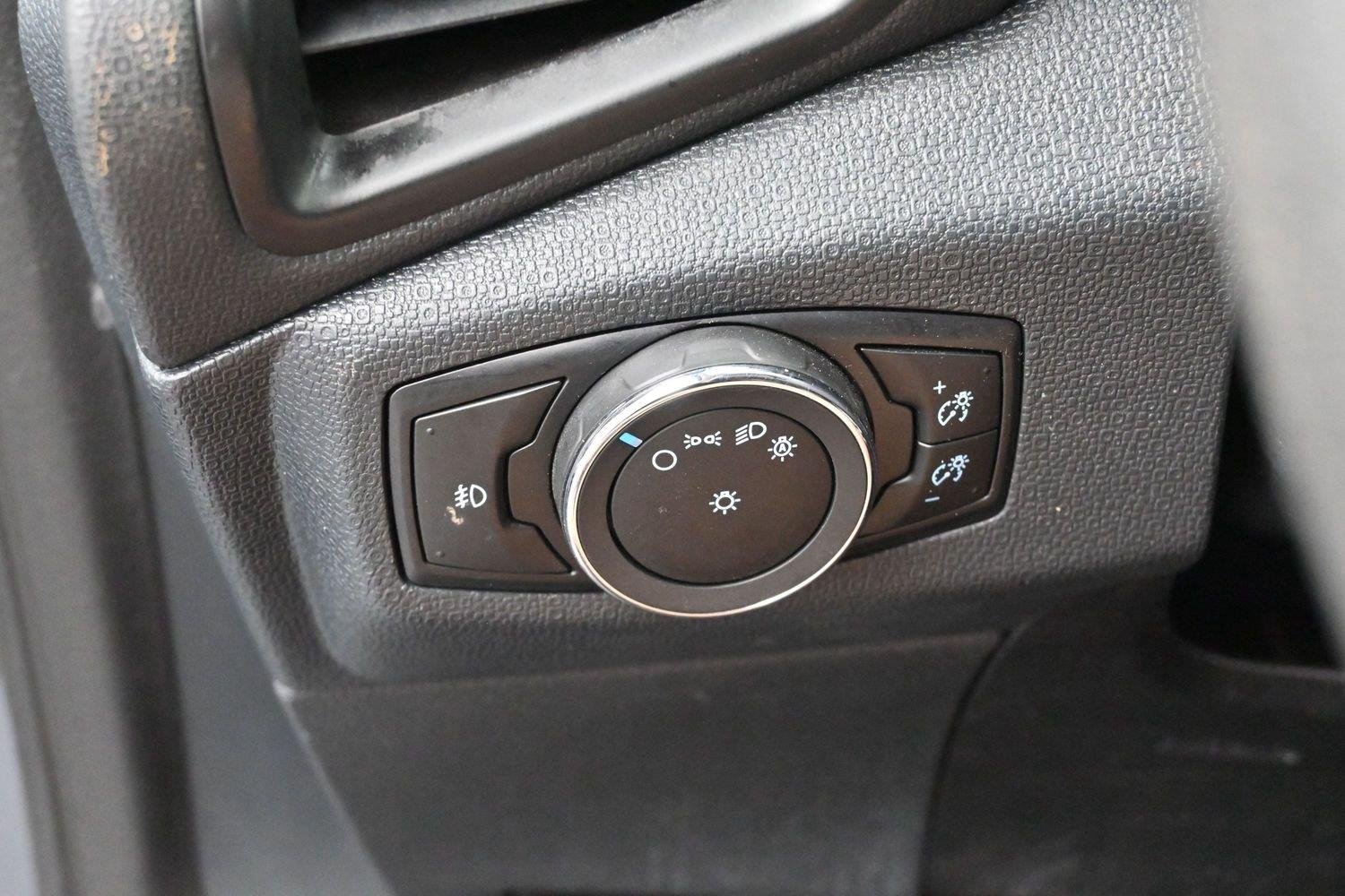 Used 2021 Smoke Ford SE image 27