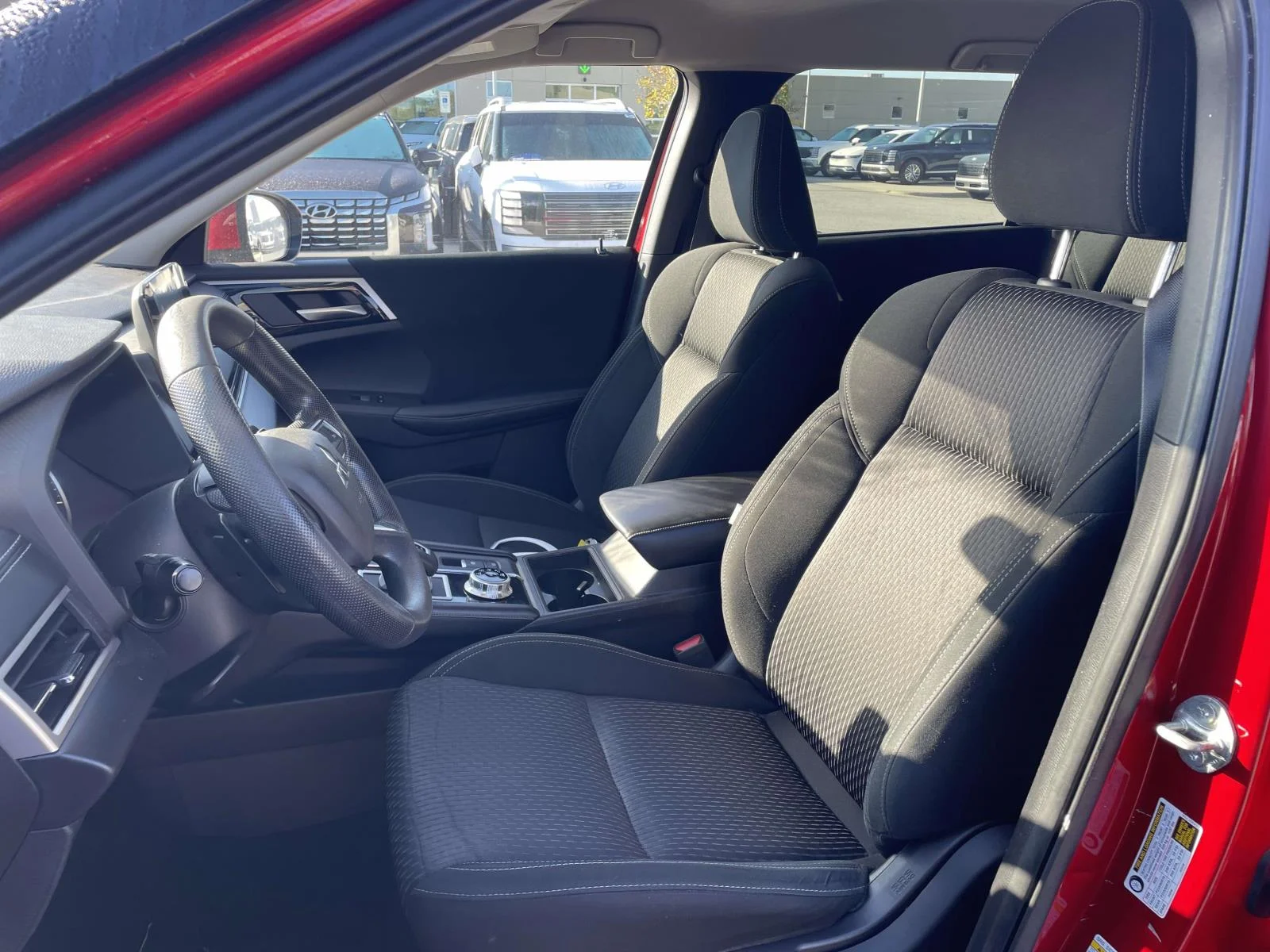 Used 2022 Red Diamond Mitsubishi ES image 8
