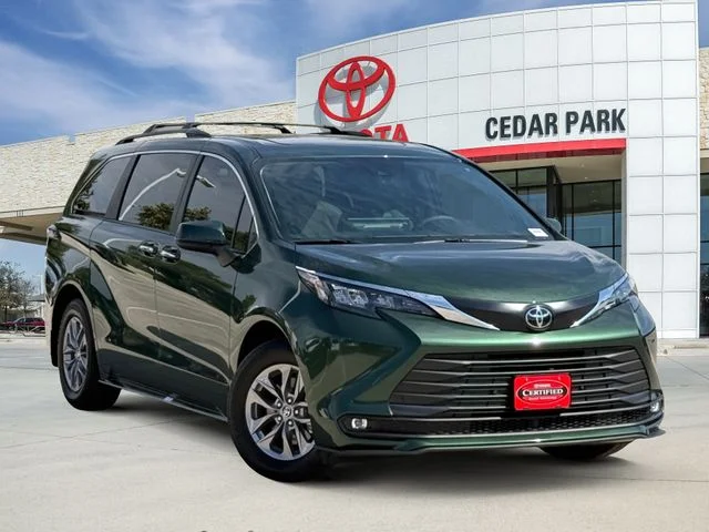 2026 Toyota Sienna XLE