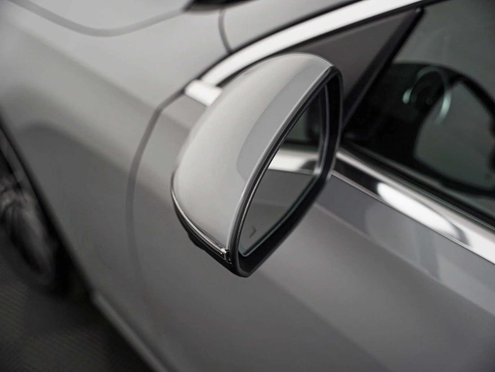 New 2026 Alpine Grey Mercedes-Benz C 300 image 26