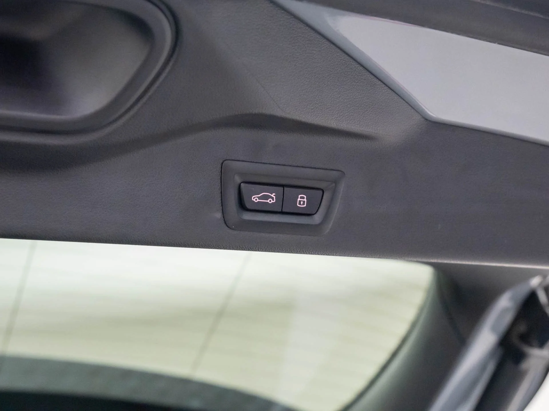 Certified Used 2024 Gray BMW M60i image 34