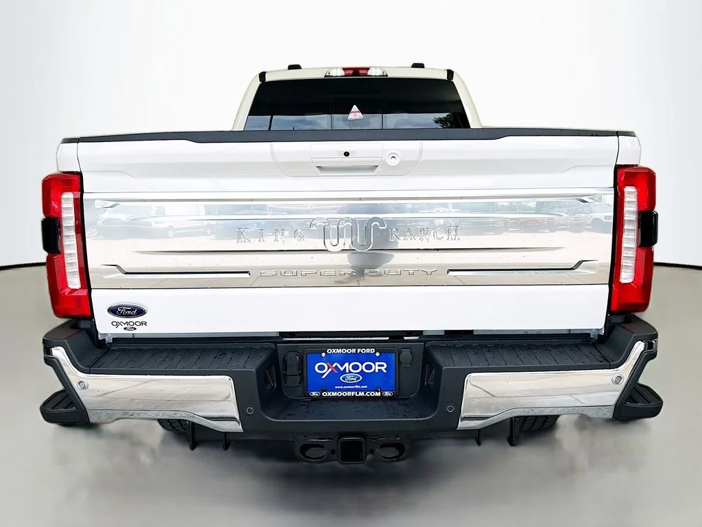 New 2026 Star White Metallic Tri-Coat Ford F-250® King Ranch® image 6