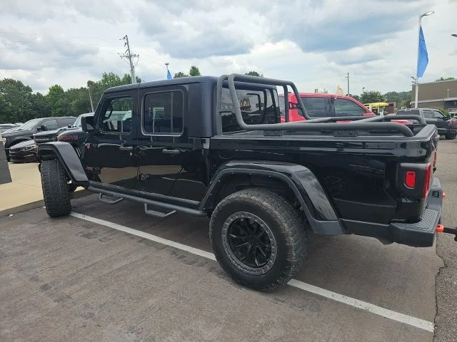 Used 2022 Black Jeep Mojave image 4