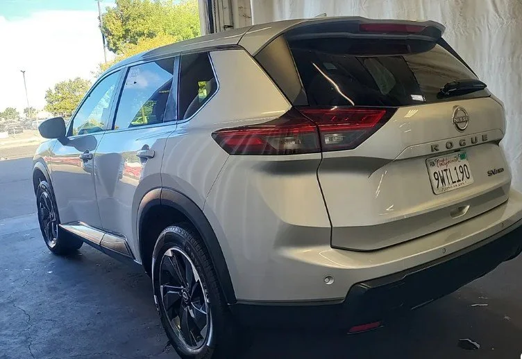 Used 2024 Silver Nissan SV image 2