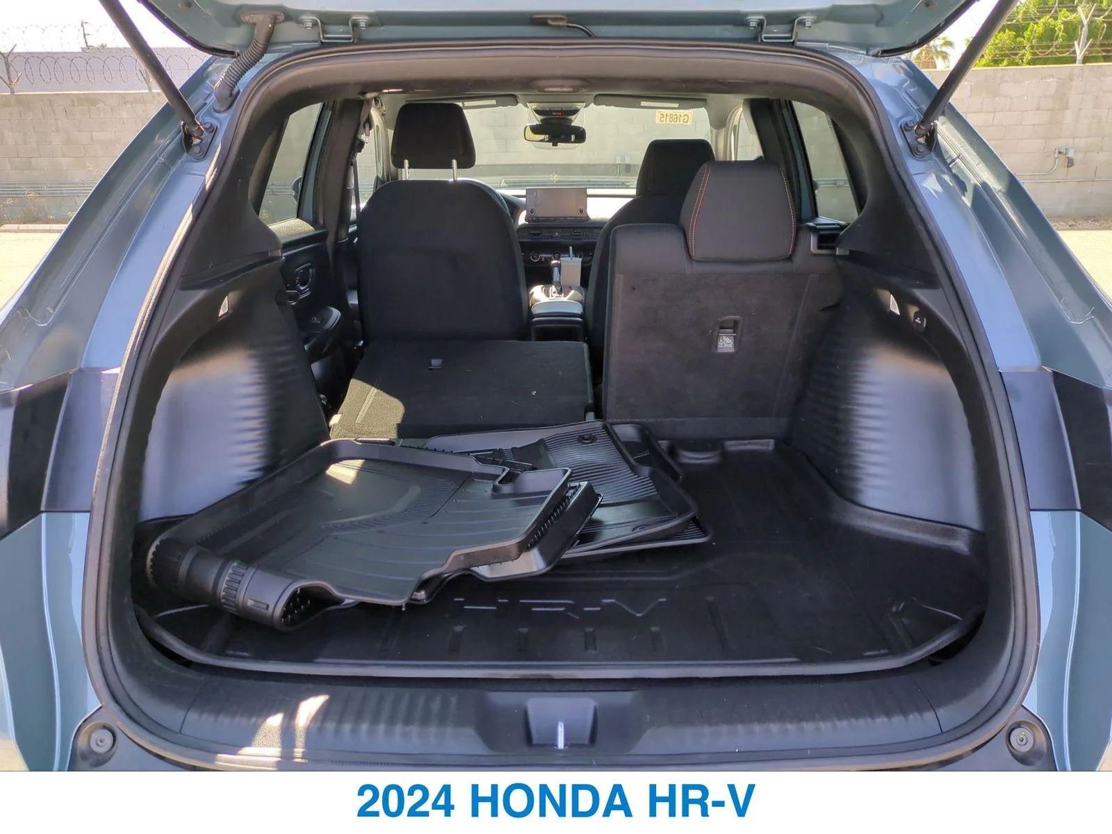 Used 2024 Green Honda Sport image 23