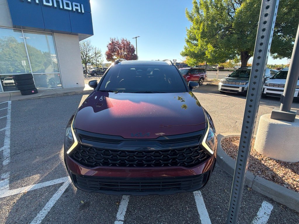 Used 2025 Red Kia X-Line image 2