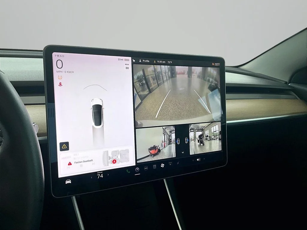 Used 2019 White Tesla Standard Range Plus image 21