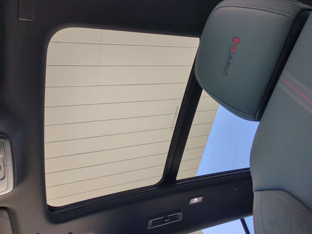 New 2026 Glacier White Tricoat GMC AT4 image 18
