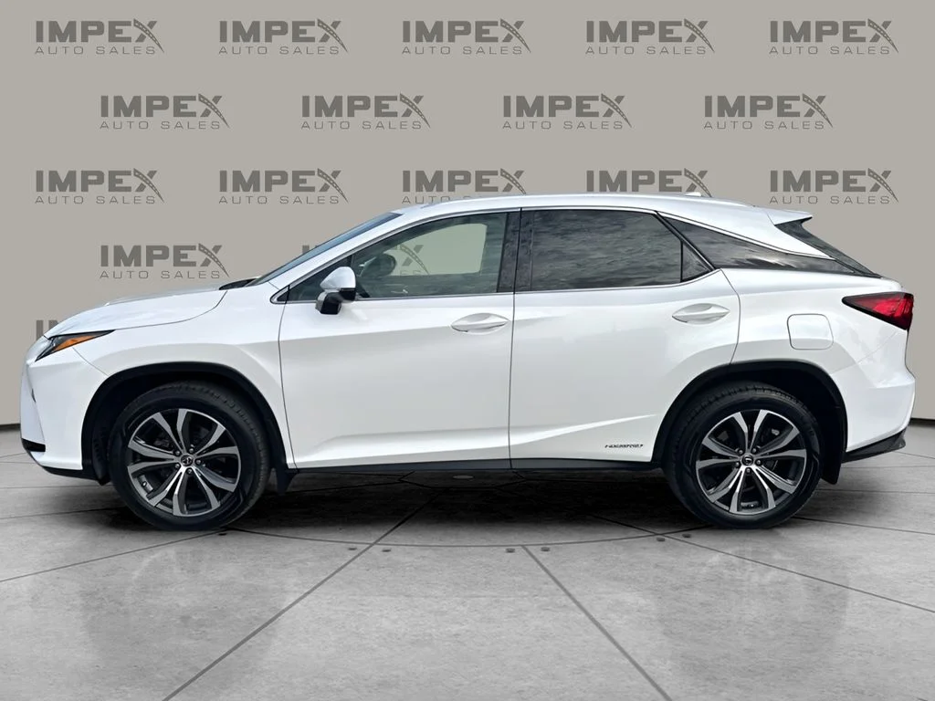 Used 2018 White Lexus 450h image 2