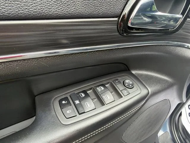 Used 2021 Blue Jeep 80th Anniversary 4x4 image 26