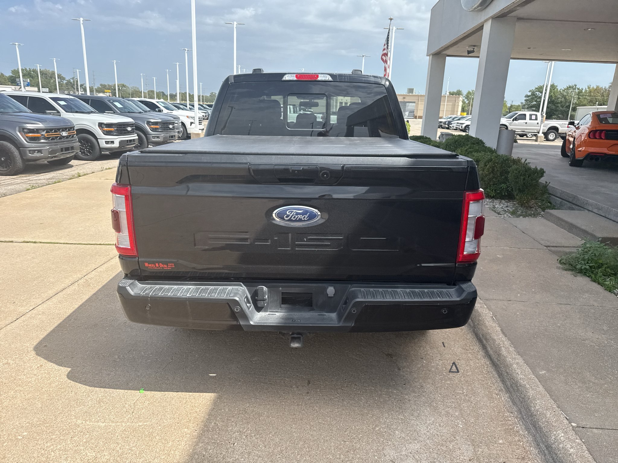 Used 2023 Agate Black Metallic Ford LARIAT image 6
