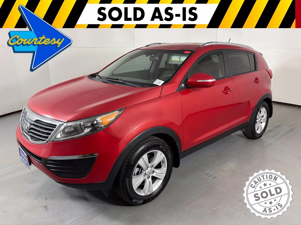 Used 2013 Red Kia LX image 4