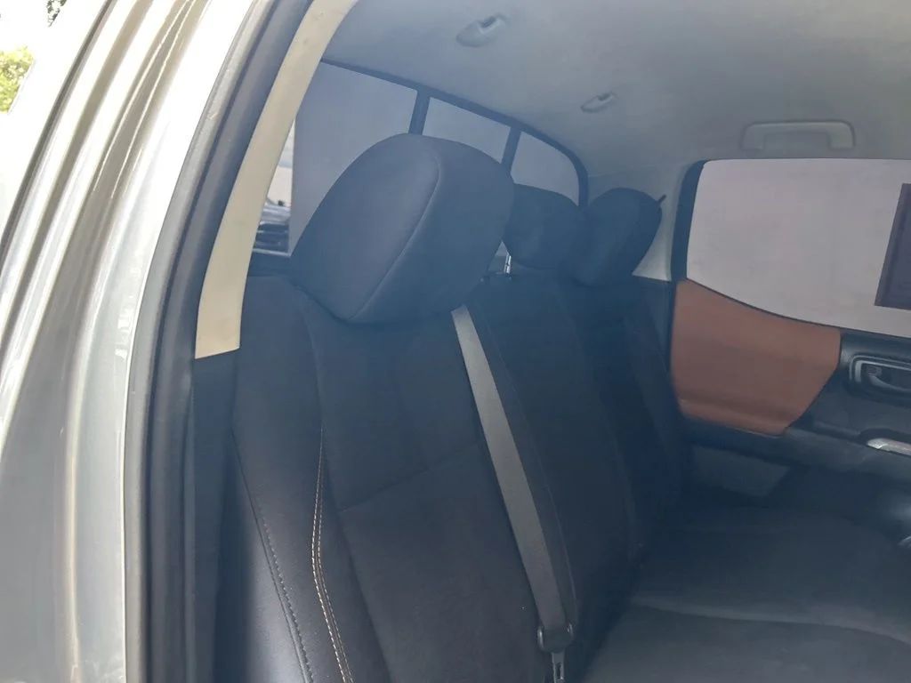 Used 2019 Silver Toyota SR5 image 24