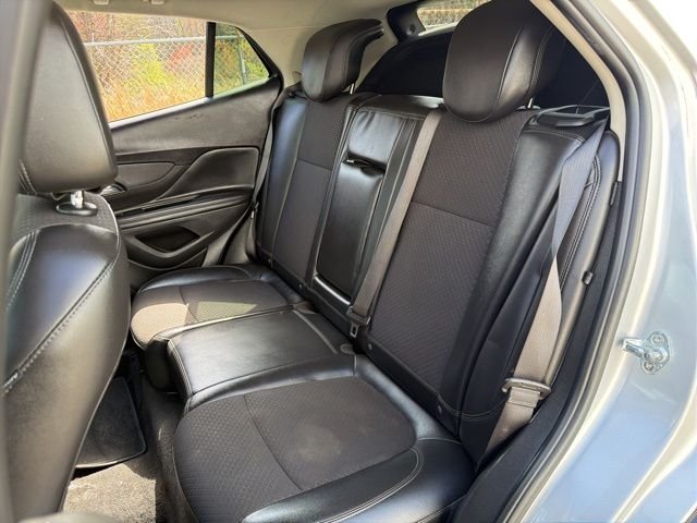 2020 Buick Encore Preferred - Photo 18