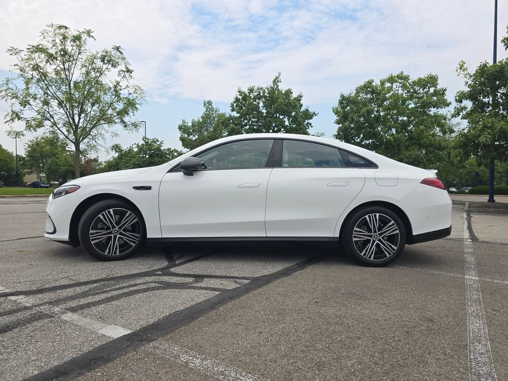 New 2027 Polar White Mercedes-Benz CLA 220 image 44