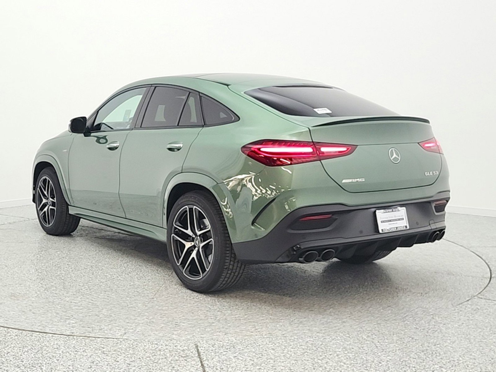 New 2026 MANUFAKTUR Ireland Mid Green Metallic Mercedes-Benz AMG® GLE 53 4MATIC+ Coupe image 28