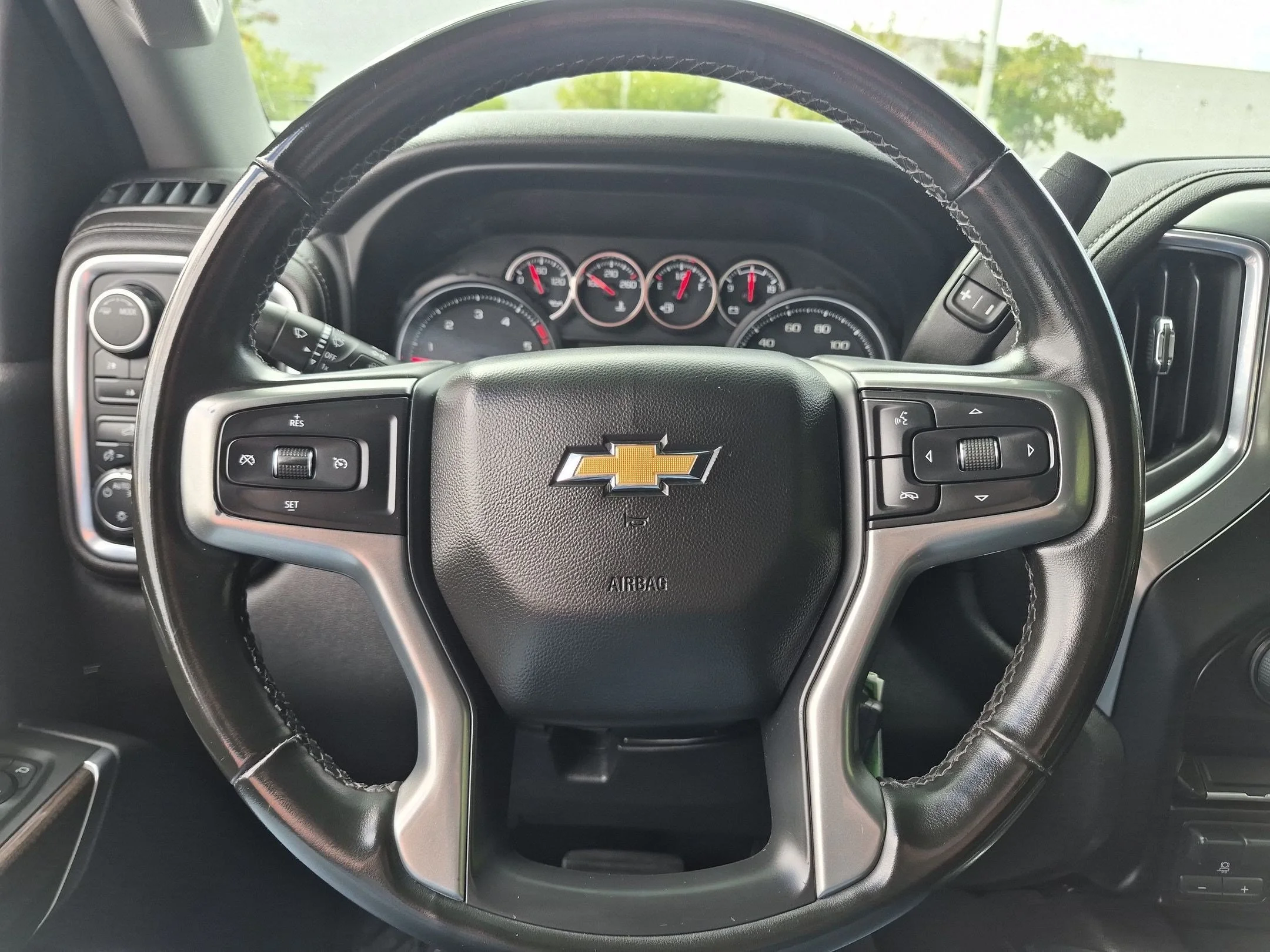 Used 2023 Silver Ice Metallic Chevrolet LT image 15