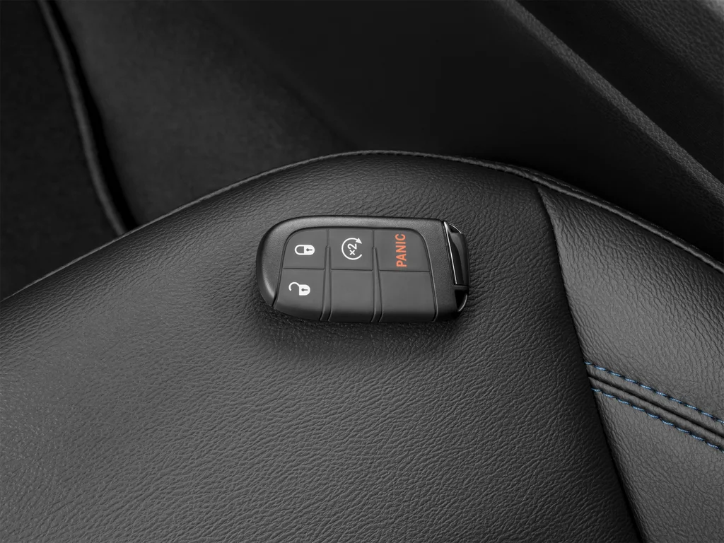 Used 2025 White Jeep Trailhawk image 38