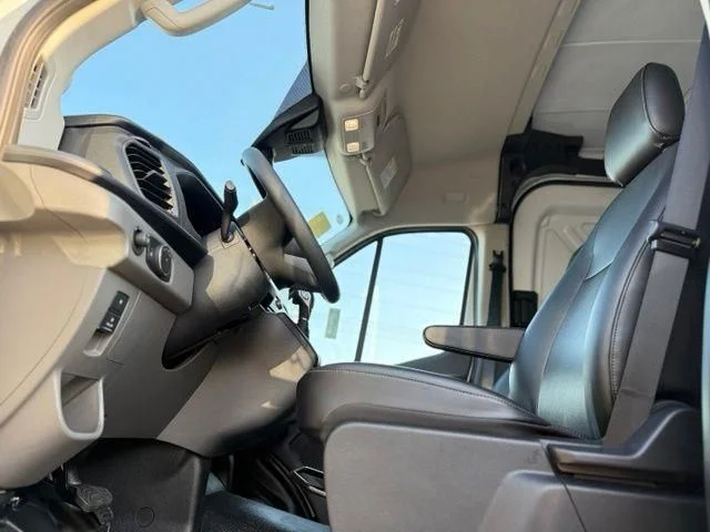 New 2026 Oxford White Ford Cargo Van image 16