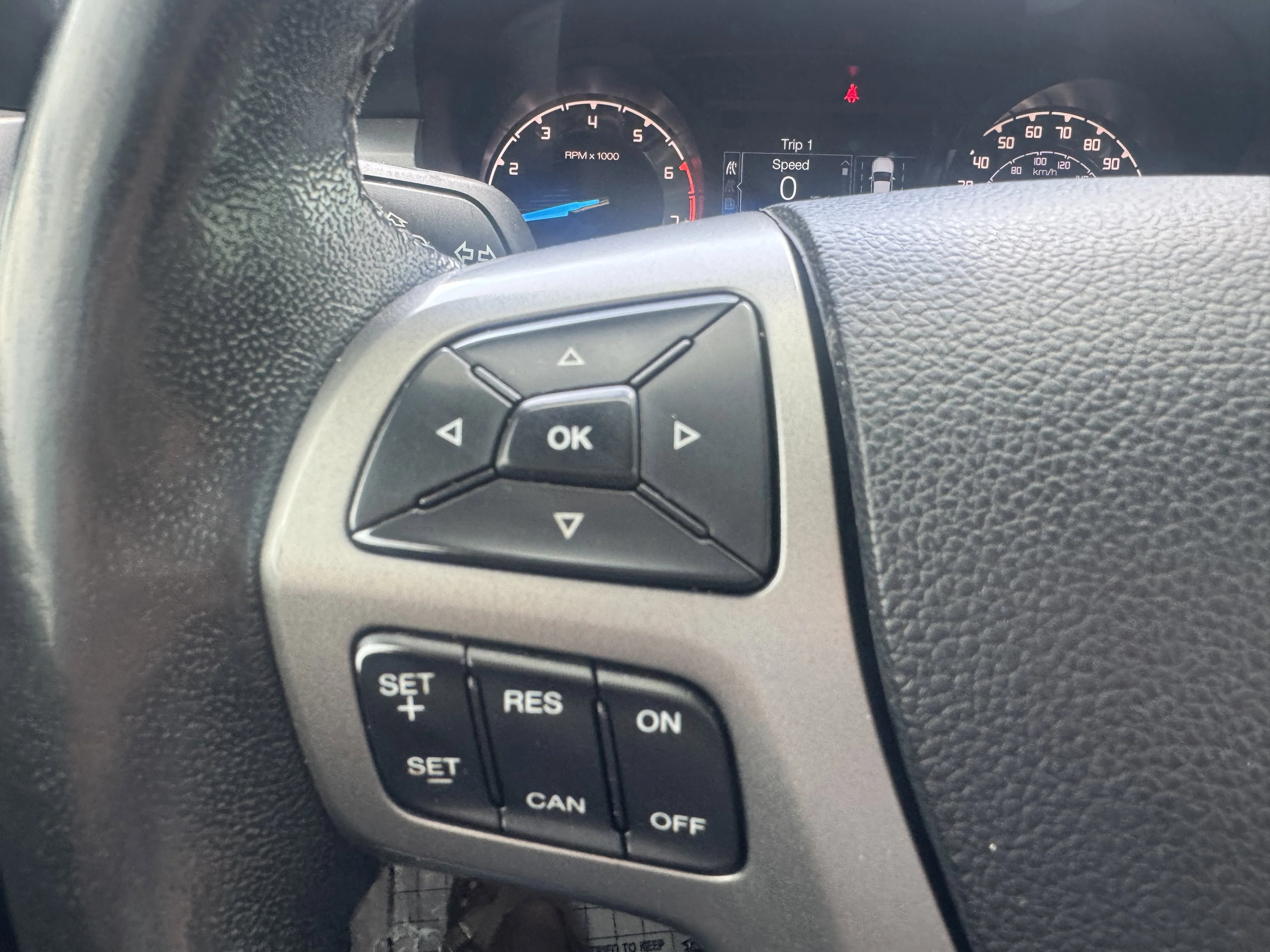 Used 2021 Velocity Blue Metallic Ford XLT image 11