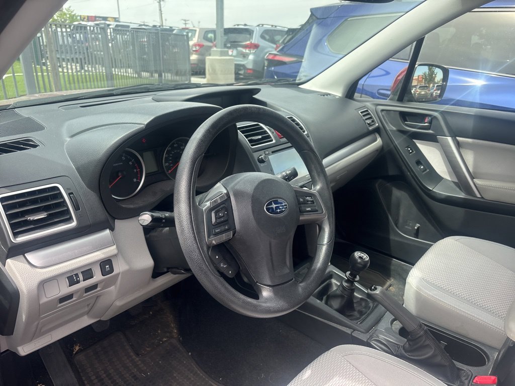 Used 2016 Red Subaru 2.5i Premium image 11